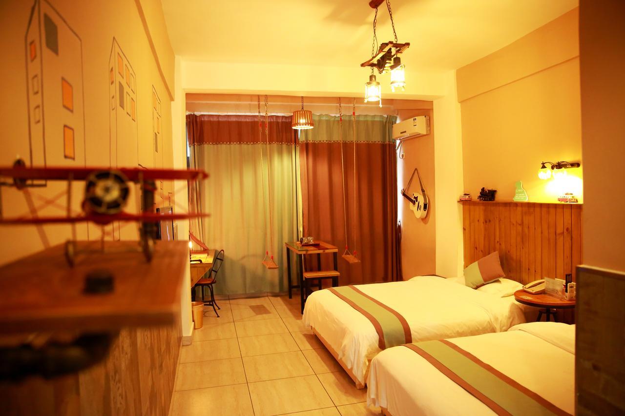 Haikou Time Inn Theme Hotel Экстерьер фото