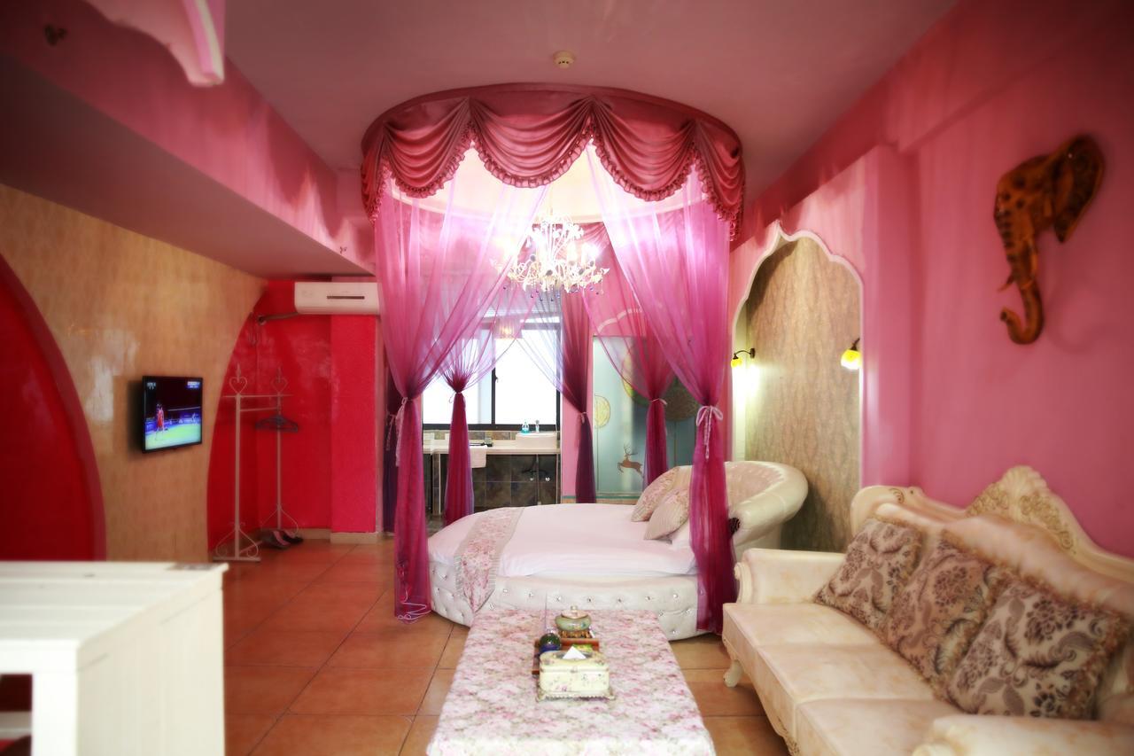 Haikou Time Inn Theme Hotel Экстерьер фото